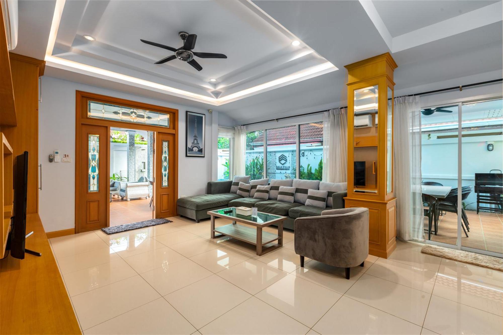 Pattaya Private Villa - Pool,Sauna,Snooker,Bbq Экстерьер фото